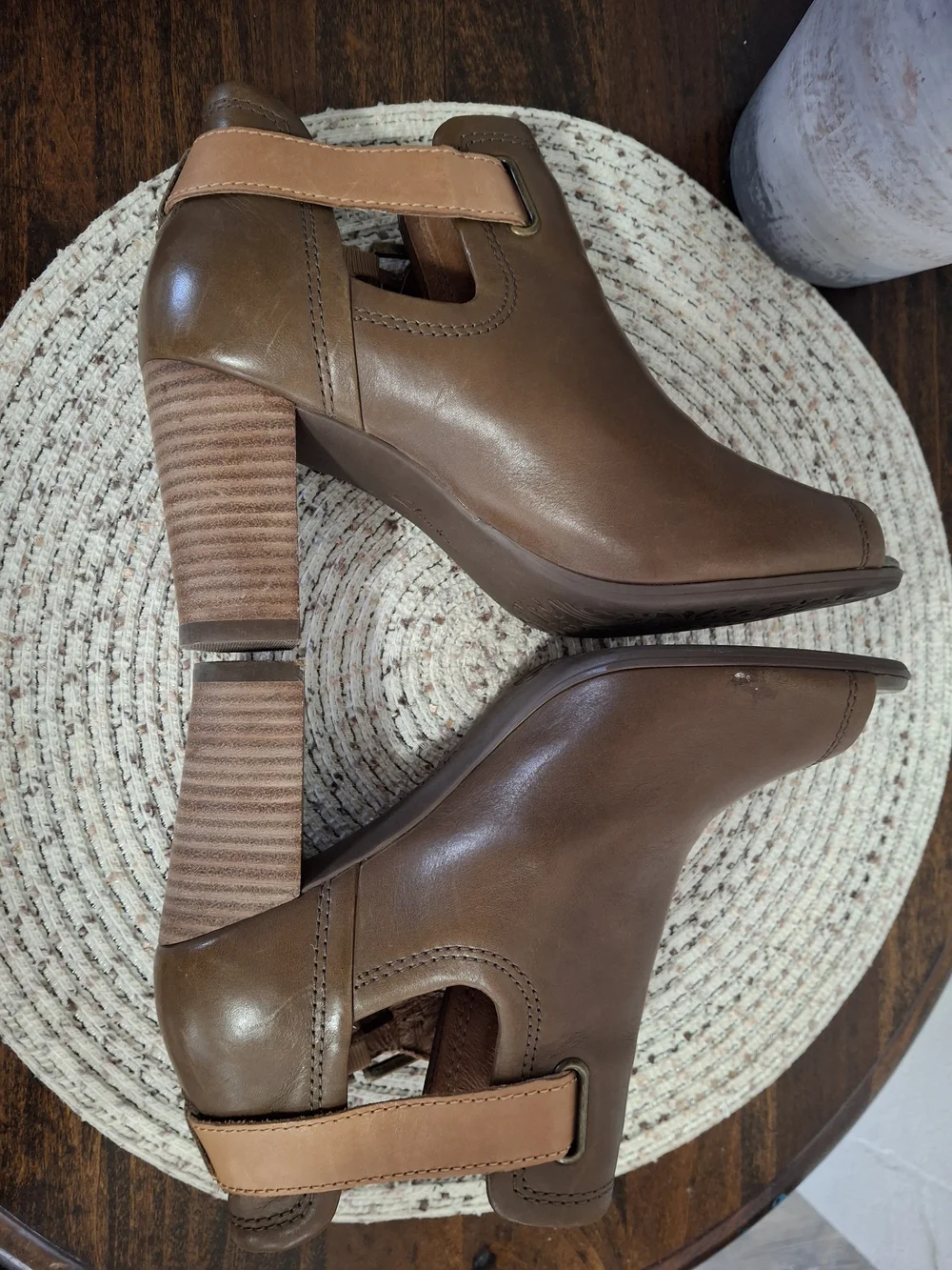 Women’s ClarksBrown Open-Toe Heeled Ankle Boots with Buckle Size 7.